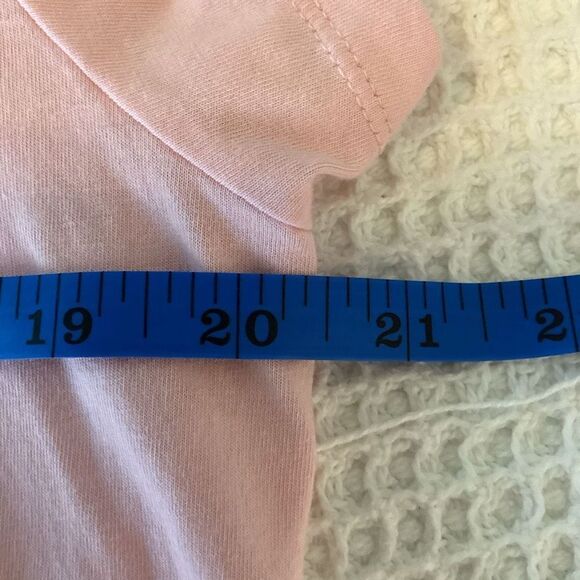 Ladies Under Armour No Days Off" workout tee shirt Pink Medium - Picture 4 of 4